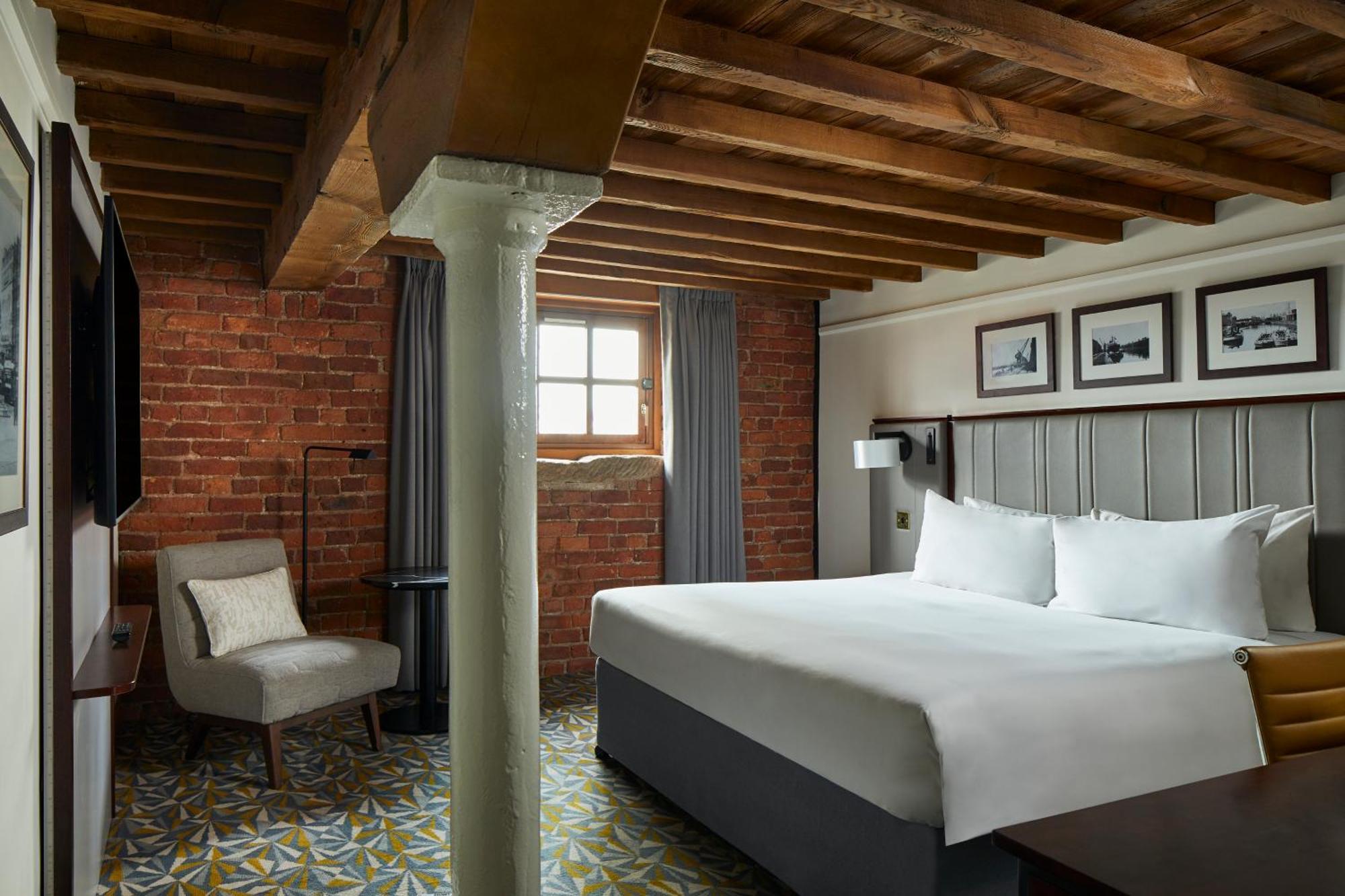 Manchester Marriott Victoria & Albert Hotel Екстер'єр фото