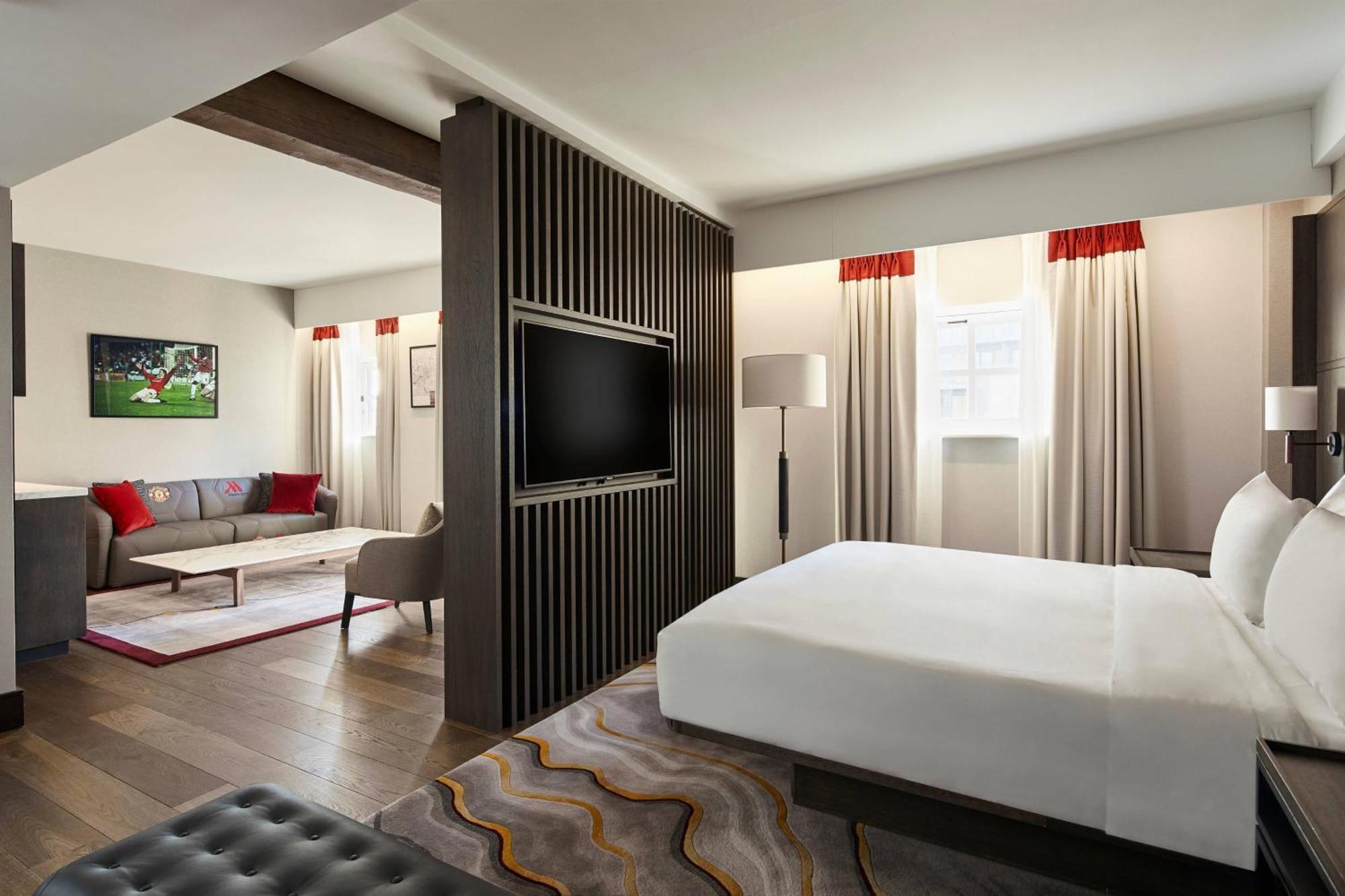 Manchester Marriott Victoria & Albert Hotel Екстер'єр фото