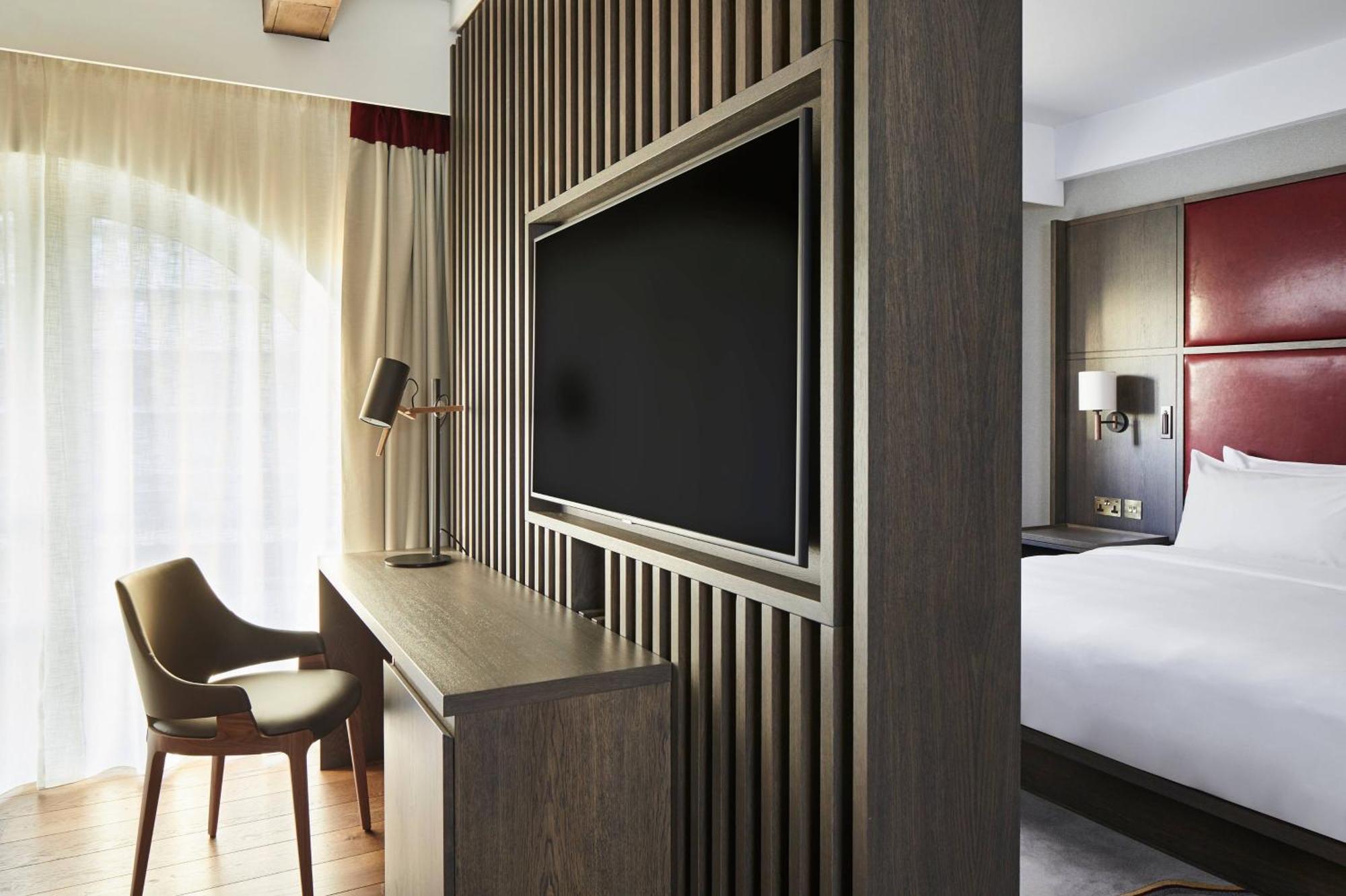 Manchester Marriott Victoria & Albert Hotel Екстер'єр фото