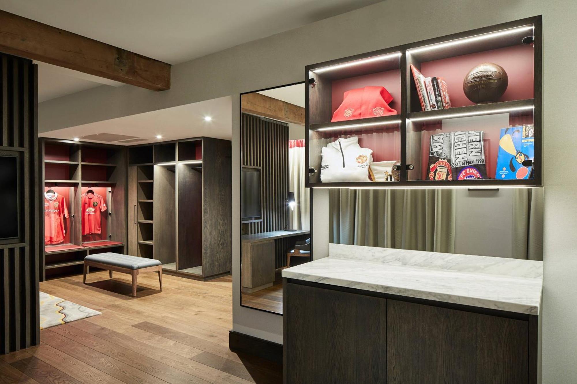 Manchester Marriott Victoria & Albert Hotel Екстер'єр фото